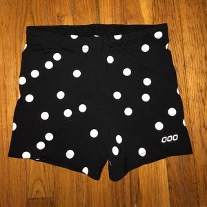 Lorna Jane polka dot short biker shorts
